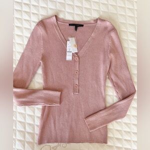 New! Size medium WHBL White House Black Market ribbed Henley metallic sweater